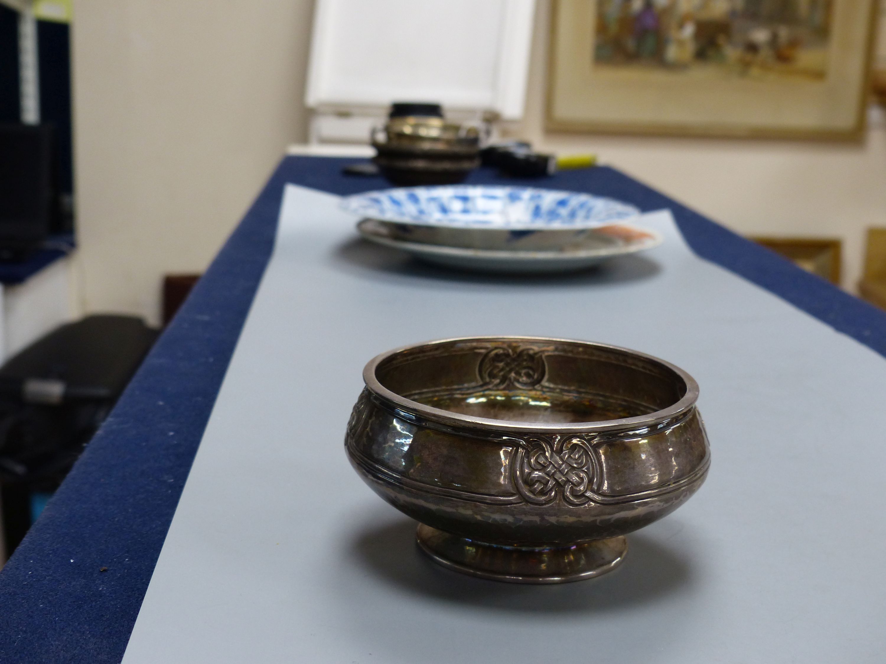 A George V Art Nouveau silver bowl, with stylised decoration, maker, possibly Robinson & Co, Birmingham, 1916, diameter 10.2cm